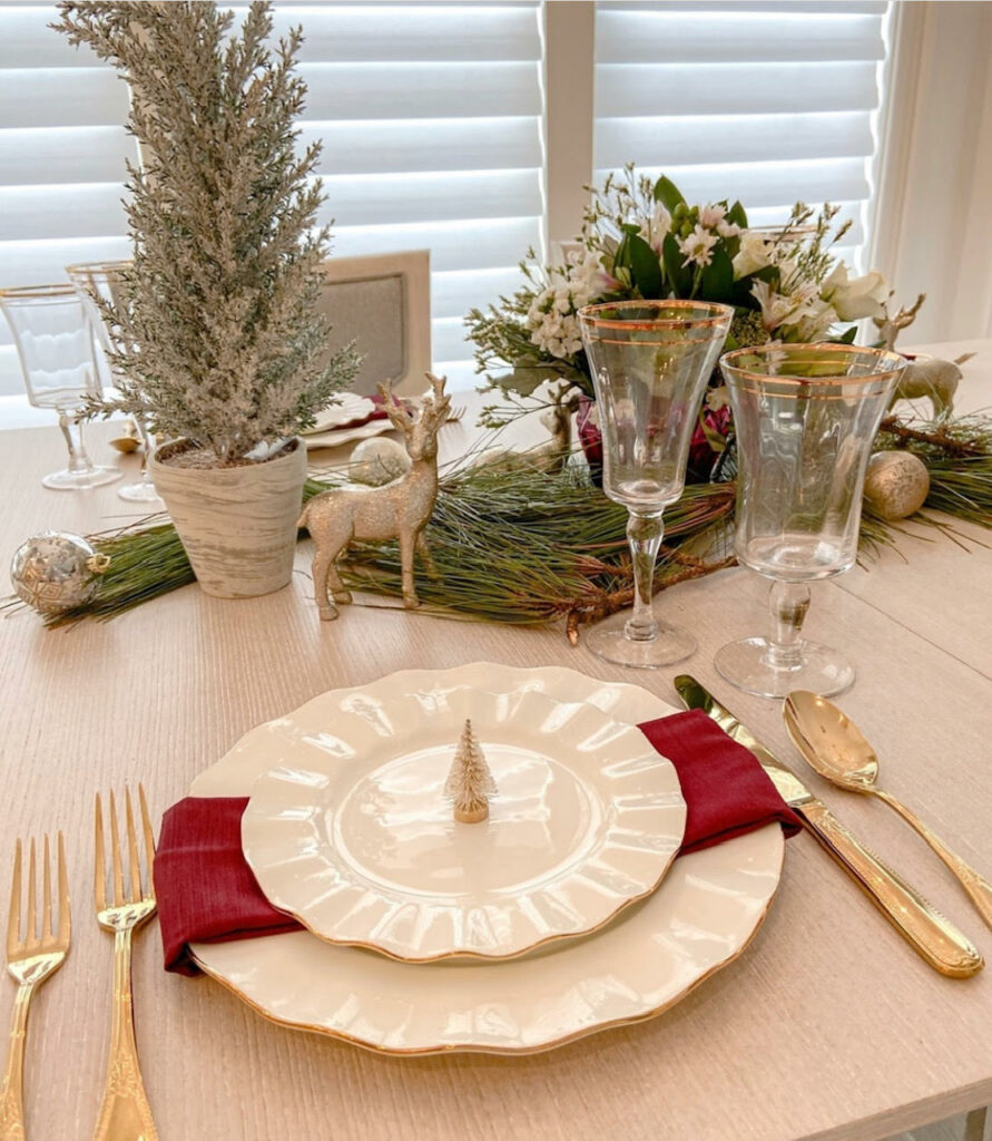 Greta Gold 8″ Salad Plate