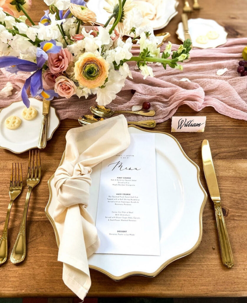 Trieste Gold 12.6″ Charger Plate